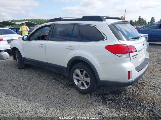 4S4BRBACXE3205121 Subaru Outback 2.5i