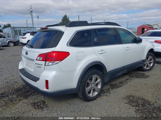 4S4BRBACXE3205121 Subaru Outback 2.5i