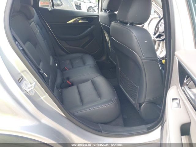SJKCH5CR3JA045195 Infiniti Qx30 Premium