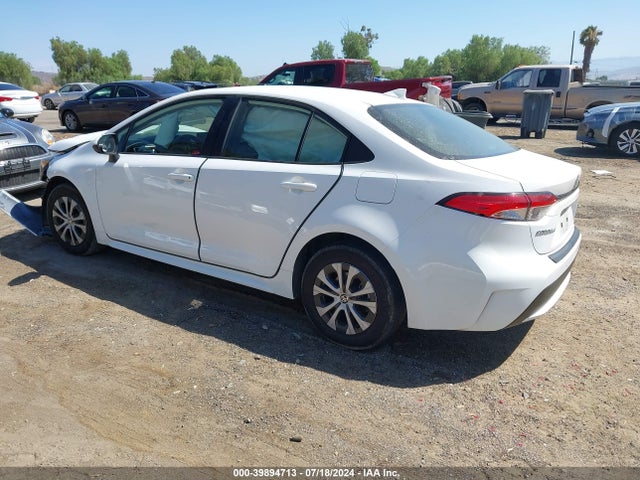 Toyota Corolla Hybrid Le 2022 JTDEAMDE6NJ035899 Image 3