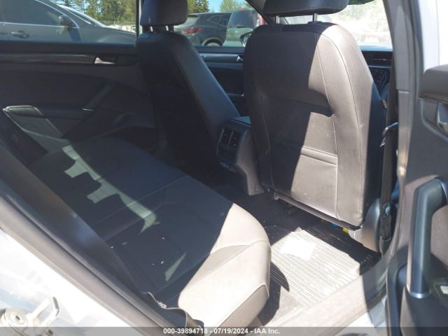1VWMA7A34MC011374 Volkswagen Passat 2.0t R-line