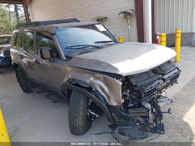 Toyota Land Cruiser First Edition 2024 JTEABFAJXRK000822 главное изображение