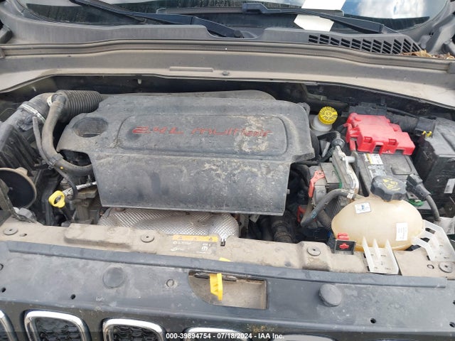 ZACCJABB2JPJ68200 Jeep Renegade Latitude Fwd
