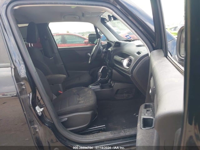 ZACCJABB2JPJ68200 Jeep Renegade Latitude Fwd