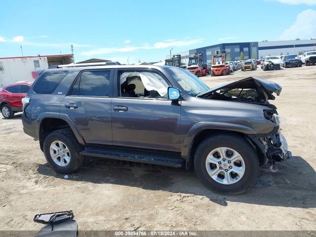 Toyota 4runner Sr5 Premium 2020 JTEBU5JR1L5767625 Image 13