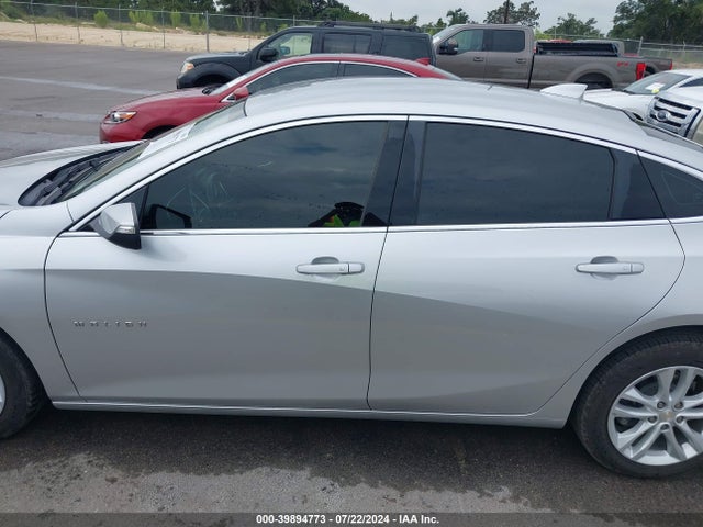 Chevrolet MALIBU LT 2018 1G1ZD5ST8JF156049 Image 14