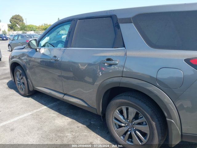 5N1DR3AA2RC254381 Nissan Pathfinder S Fwd