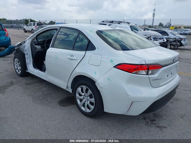 Toyota Corolla Hybrid Le 2024 JTDBCMFE0RJ031850 Image 3