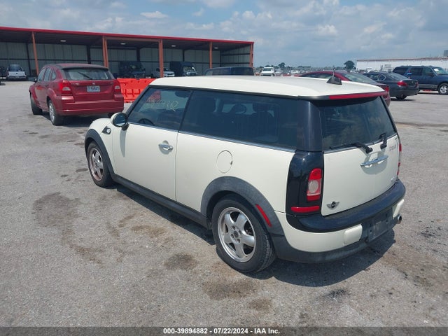 2008 MINI COOPER CLUBMAN WMWML33528TN68422 Photo 2