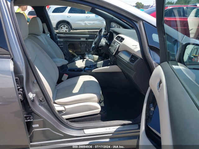 Nissan Leaf Sl 2018 1N4AZ1CP9JC314339 Image 5
