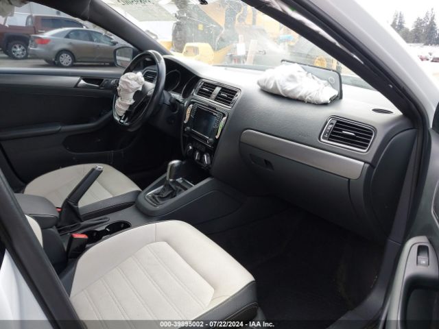3VWD17AJ9GM341657 Volkswagen Jetta 1.8t Sport