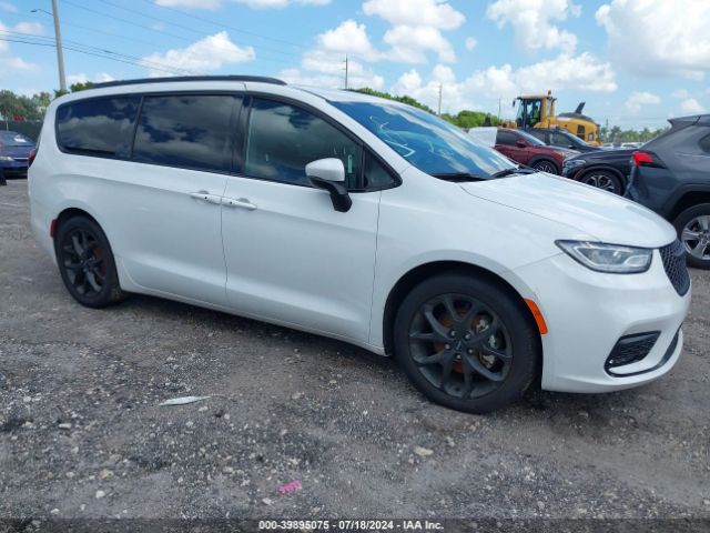 Chrysler Pacifica Touring L 2023 2C4RC1BG3PR564188 Image 1