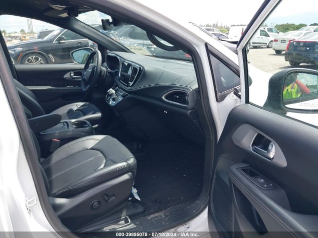 2C4RC1BG3PR564188 Chrysler Pacifica Touring L