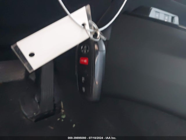 Toyota PRIUS XLE 2024 JTDACAAU8R3018079 Image 11