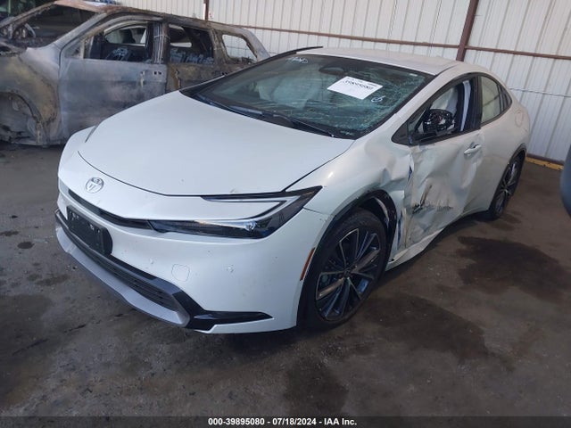 Toyota PRIUS XLE 2024 JTDACAAU8R3018079 Image 2