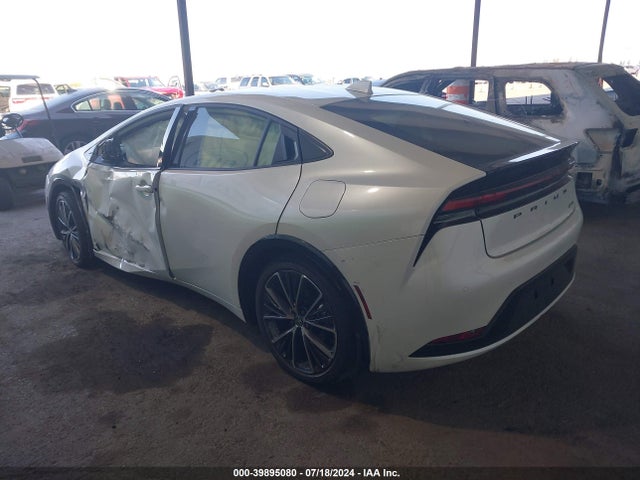 Toyota PRIUS XLE 2024 JTDACAAU8R3018079 Image 3