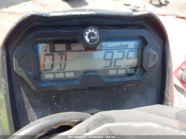 2018 CAN-AM RENEGADE 3JBMGAV49JJ000211 Photo 6