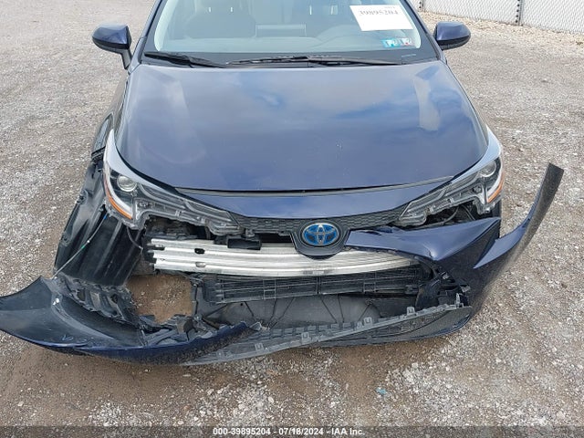 Toyota Corolla Hybrid Le 2021 JTDEAMDE9MJ023468 Image 6