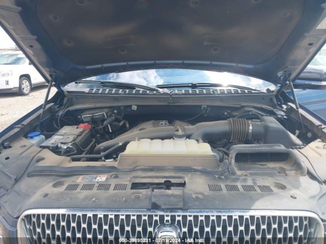 5LMJJ2LT1KEL23586 Lincoln Navigator Reserve