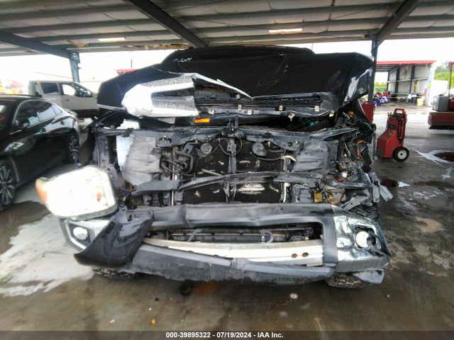 5TFHW5F11HX662655 Toyota Tundra Limited 5.7l V8