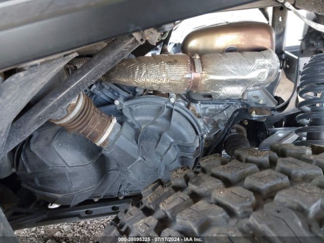 2023 CAN-AM COMMANDER MAX 3JBACAX49PE002876 Photo 8