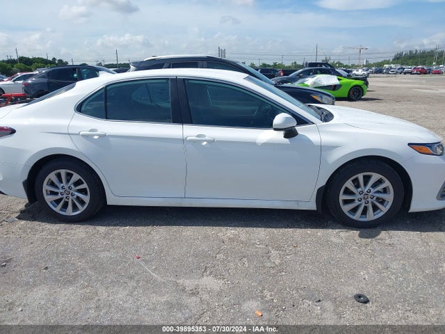 Toyota CAMRY LE 2023 4T1C11BK0PU083409 Image 13