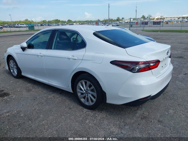 Toyota CAMRY LE 2023 4T1C11BK0PU083409 Image 3