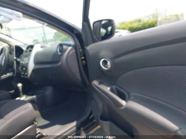 3N1CN7AP2FL838774 Nissan Versa 1.6 Sl