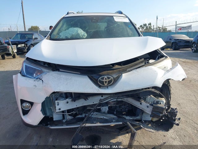 Toyota Rav4 Xle 2017 JTMWFREV1HJ111874 Image 12