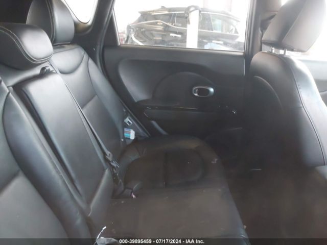 KNDJP3A52F7176950 KIA SOUL +
