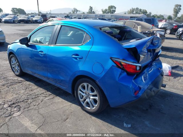 3MYDLBZV9GY104832 Scion IA