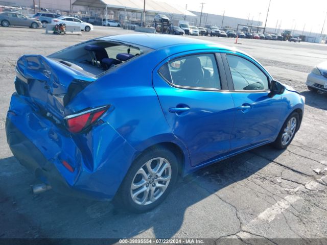 3MYDLBZV9GY104832 Scion IA