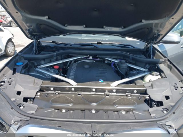 5UX13EU08R9U75079 BMW X5 Sdrive40i