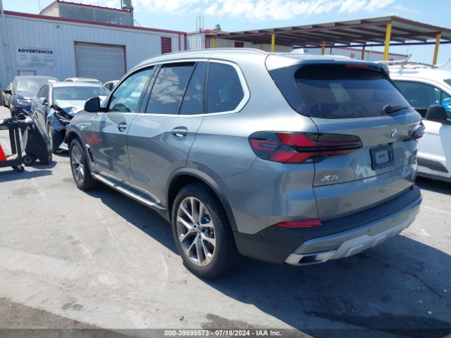 5UX13EU08R9U75079 BMW X5 Sdrive40i