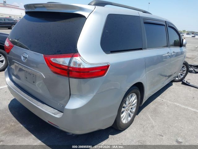 5TDYK3DC0GS705925 Toyota Sienna Xle 8 Passenger