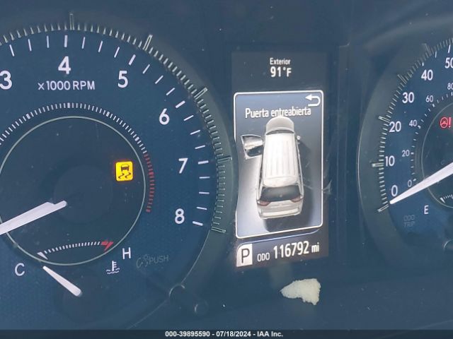 5TDYK3DC0GS705925 Toyota Sienna Xle 8 Passenger