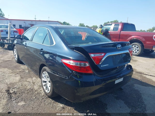 Toyota CAMRY LE 2015 4T4BF1FK4FR473103 Image 3