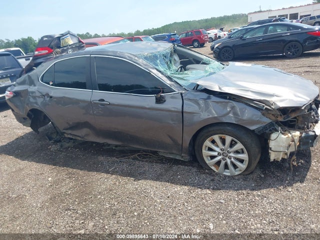 Toyota CAMRY LE 2018 4T1B11HKXJU078826 Image 13