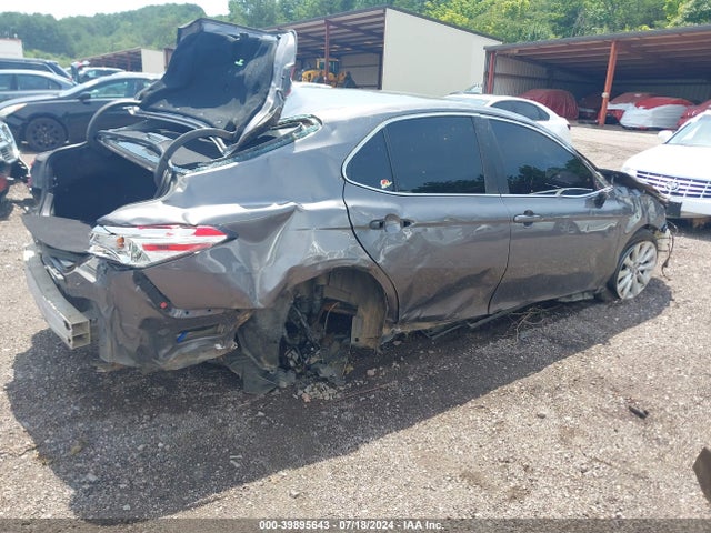 Toyota CAMRY LE 2018 4T1B11HKXJU078826 Image 4