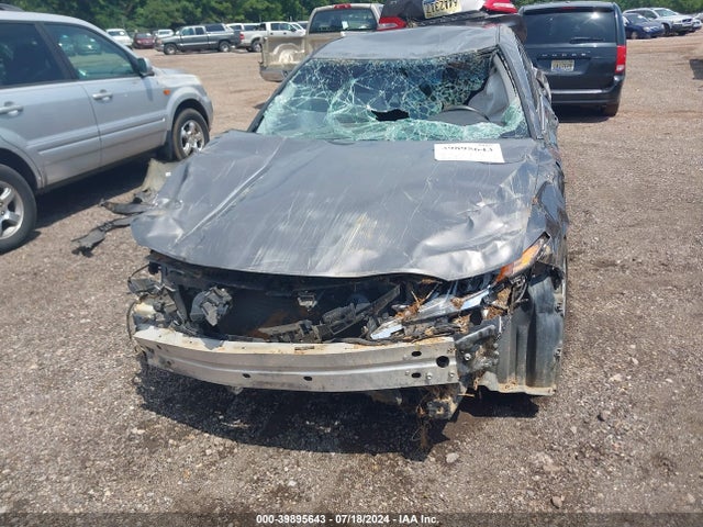 Toyota CAMRY LE 2018 4T1B11HKXJU078826 Image 6
