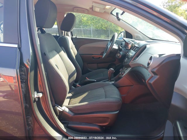 Chevrolet Sonic Lt Auto 2014 1G1JC5SH2E4183969 Image 5