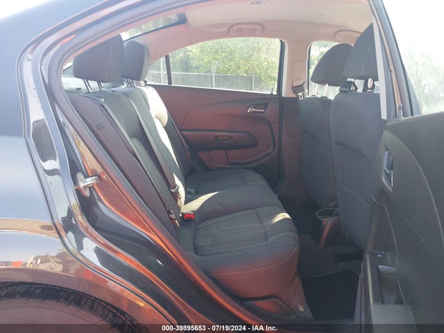 Chevrolet Sonic Lt Auto 2014 1G1JC5SH2E4183969 Image 8