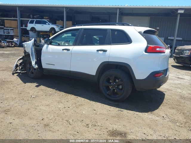 1C4PJLABXGW324643 Jeep Cherokee Altitude