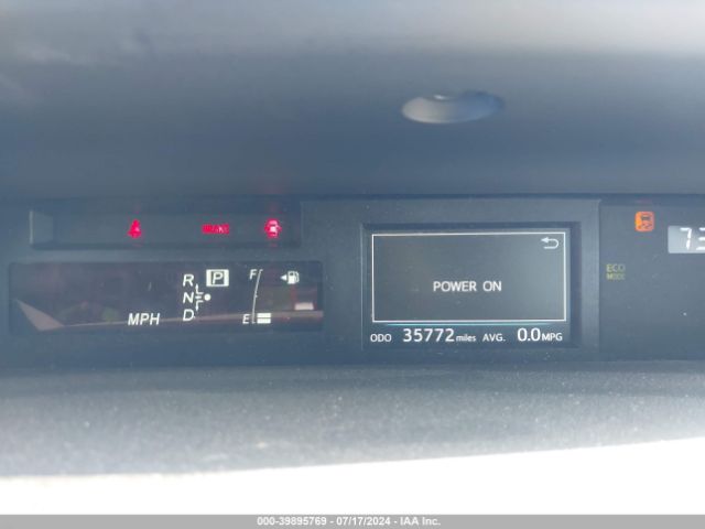 JTDZN3EUXHJ069970 Toyota Prius V Three