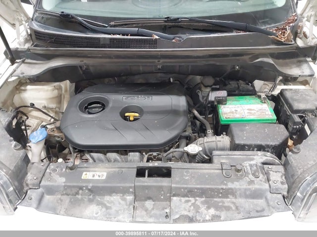 KIA SOUL + 2017 KNDJP3A52H7473185 Image 10