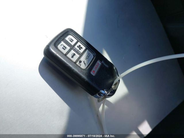JHMZC5F39JC011350 Honda Clarity Plug-in Hybrid Touring