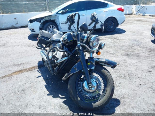 2018 HARLEY-DAVIDSON FLHCS 1HD1YBK31JC015993