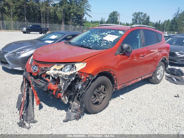 Toyota RAV4 LE 2015 2T3BFREV3FW236842 Image 2