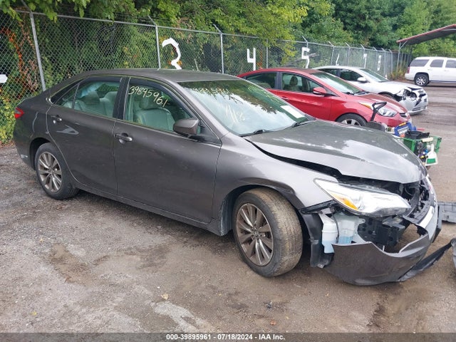 Toyota CAMRY XLE 2016 4T4BF1FK8GR573979 main image