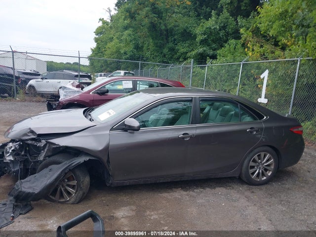 Toyota CAMRY XLE 2016 4T4BF1FK8GR573979 Image 14